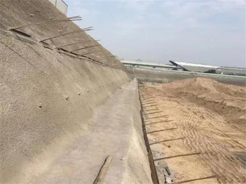 宜都河道边坡加固